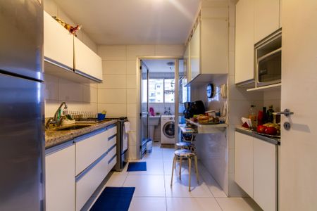 Apartamento à venda com 85m², 2 quartos e 2 vagasCozinha
