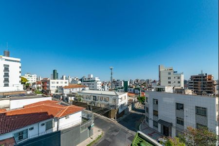 Apartamento à venda com 86m², 3 quartos e 2 vagasQuarto 1 Vista