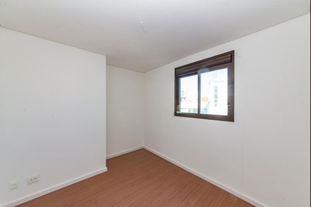 Apartamento à venda com 86m², 3 quartos e 2 vagasQuarto 2
