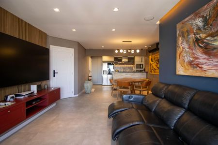 Sala de apartamento à venda com 3 quartos, 120m² em Vila Suzana, São Paulo