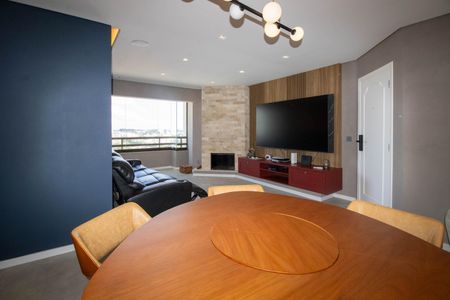 Sala  de apartamento à venda com 3 quartos, 120m² em Vila Suzana, São Paulo