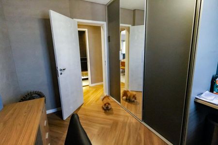 Apartamento à venda com 120m², 3 quartos e 2 vagas Apartamento à venda com 120m², 3 quartos e 2 vagasQuarto 1