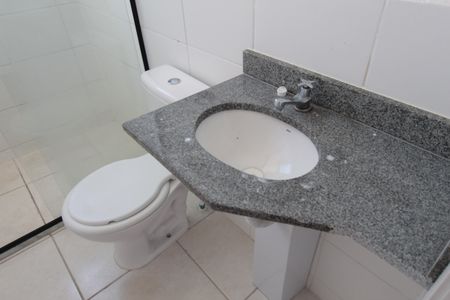 Apartamento à venda com 55m², 2 quartos e 1 vagaBanheiro da Suite