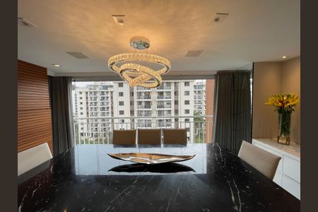 Apartamento à venda com 142m², 3 quartos e 3 vagasSala