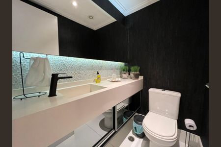 Apartamento à venda com 142m², 3 quartos e 3 vagasLavabo