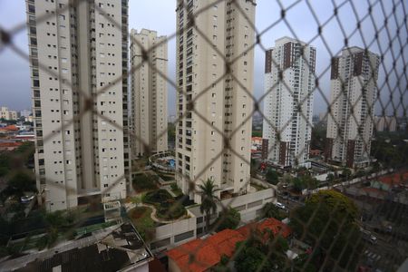 Varanda vista de apartamento à venda com 3 quartos, 81m² em Vila Sonia, São Paulo