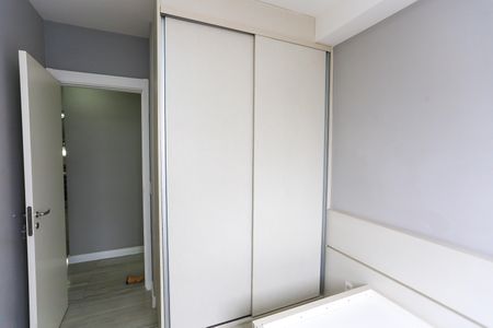 Apartamento à venda com 81m², 3 quartos e 2 vagasQuarto 2