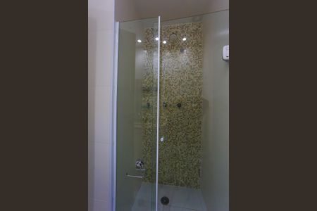 Apartamento à venda com 81m², 3 quartos e 2 vagasBanheiro