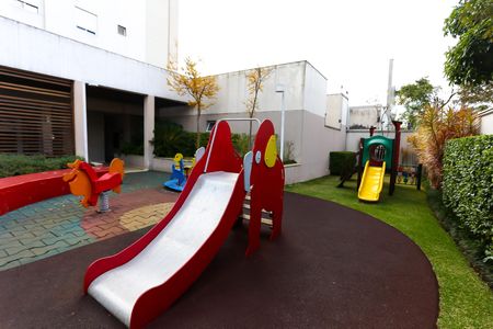 Apartamento à venda com 81m², 3 quartos e 2 vagasÁrea comum - Playground