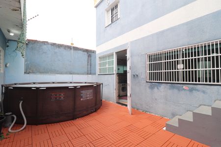 Casa à venda com 244m², 3 quartos e 2 vagasQuintal