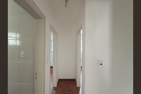Casa à venda com 90m², 3 quartos e 1 vagaCorredor
