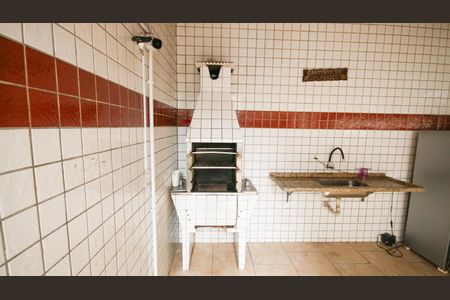 Apartamento para alugar com 100m², 2 quartos e 1 vagaÁrea comum - Churrasqueira