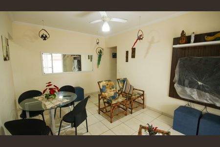 Sala de apartamento para alugar com 2 quartos, 100m² em Cidade Ocian, Praia Grande