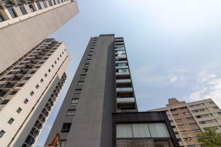 Studio à venda com 27m², 1 quarto e sem vaga Studio à venda com 27m², 1 quarto e sem vagaFachada do Prédio