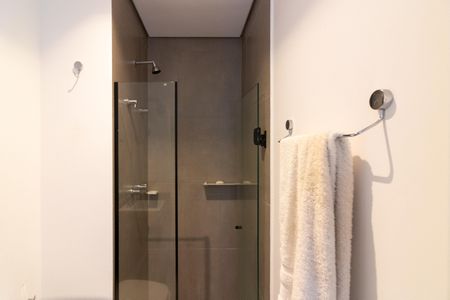 Studio à venda com 27m², 1 quarto e sem vaga Studio à venda com 27m², 1 quarto e sem vagaBanheiro