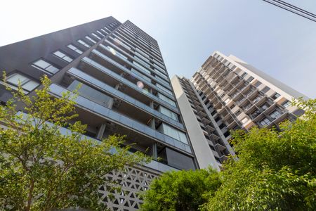 Studio à venda com 27m², 1 quarto e sem vaga Studio à venda com 27m², 1 quarto e sem vagaFachada do Prédio