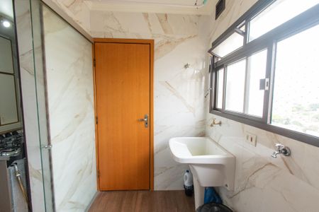 Apartamento à venda com 98m², 3 quartos e 1 vagaÁrea de Serviço