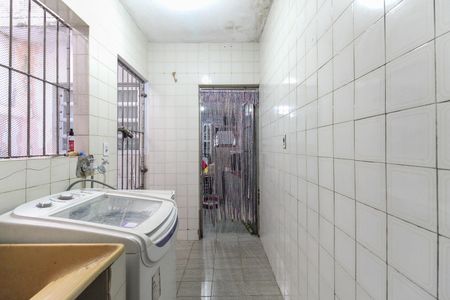 Casa à venda com 109m², 2 quartos e 1 vagaÁrea de Serviço