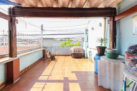 Casa à venda com 109m², 2 quartos e 1 vagaVaranda