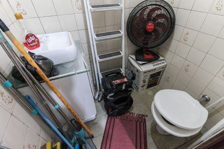 Casa à venda com 109m², 2 quartos e 1 vagaBanheiro de serviço