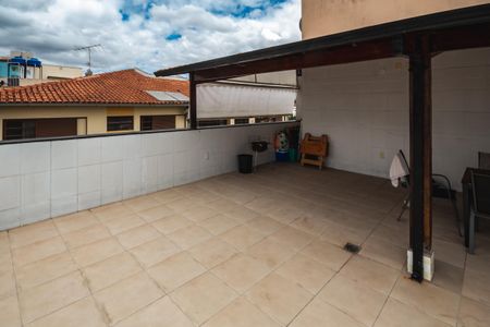 Apartamento à venda com 130m², 2 quartos e 1 vagaTerraço