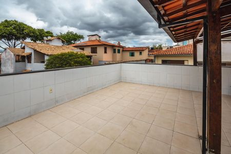 Apartamento à venda com 130m², 2 quartos e 1 vagaTerraço