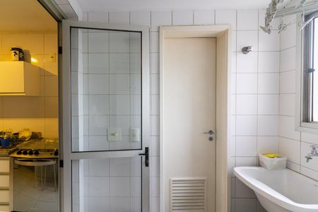 Apartamento à venda com 81m², 2 quartos e 2 vagasÁrea de Serviço