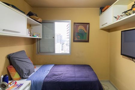 Apartamento à venda com 81m², 2 quartos e 2 vagasQuarto 2