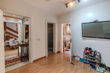 Casa à venda com 200m², 3 quartos e 4 vagas Casa à venda com 200m², 3 quartos e 4 vagasQuarto de Serviço