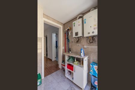 Casa à venda com 200m², 3 quartos e 4 vagas Casa à venda com 200m², 3 quartos e 4 vagasÁrea de Serviço