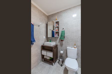 Casa à venda com 200m², 3 quartos e 4 vagas Casa à venda com 200m², 3 quartos e 4 vagasBanheiro de serviço