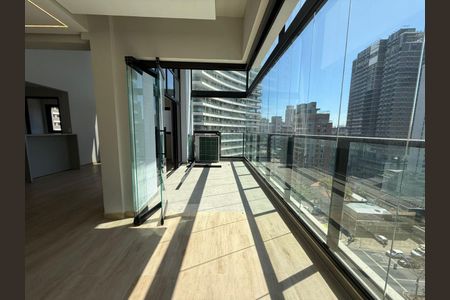 Apartamento à venda com 105m², 2 quartos e 2 vagasFoto 05