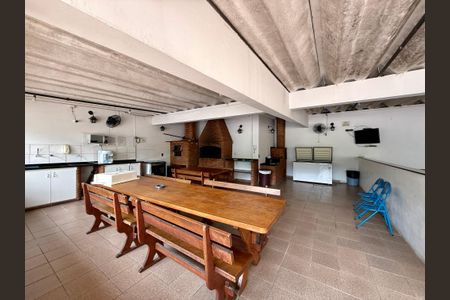 Apartamento à venda com 106m², 3 quartos e 1 vaga Apartamento à venda com 106m², 3 quartos e 1 vagaChurrasqueira