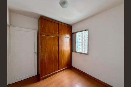 Apartamento à venda com 106m², 3 quartos e 1 vaga Apartamento à venda com 106m², 3 quartos e 1 vagaQuarto 1