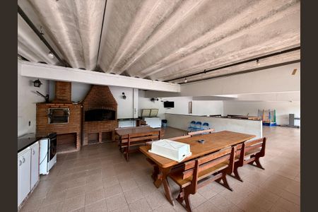 Apartamento à venda com 106m², 3 quartos e 1 vaga Apartamento à venda com 106m², 3 quartos e 1 vagaChurrasqueira