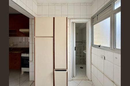 Apartamento à venda com 106m², 3 quartos e 1 vaga Apartamento à venda com 106m², 3 quartos e 1 vagaÁrea de Serviço