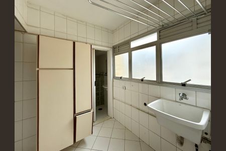 Apartamento à venda com 106m², 3 quartos e 1 vaga Apartamento à venda com 106m², 3 quartos e 1 vagaÁrea de Serviço