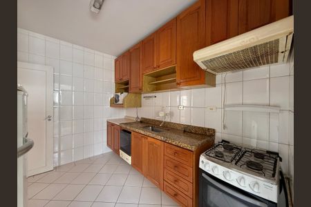 Apartamento à venda com 106m², 3 quartos e 1 vaga Apartamento à venda com 106m², 3 quartos e 1 vagaCozinha