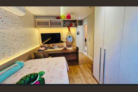 Casa à venda com 3 quartos, 140m² em Pendotiba, Niterói