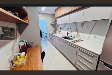 Casa à venda com 3 quartos, 140m² em Pendotiba, Niterói