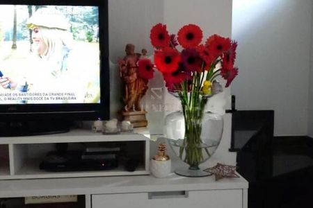 Casa de condomínio à venda com 122m², 3 quartos e 2 vagas