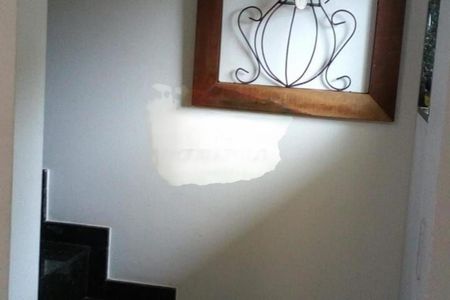 Casa de condomínio à venda com 122m², 3 quartos e 2 vagas