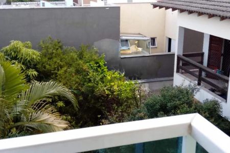 Casa de condomínio à venda com 122m², 3 quartos e 2 vagas