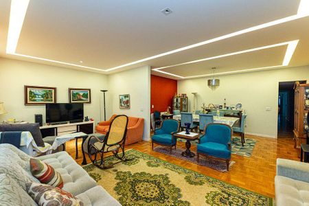 Apartamento à venda com 3 quartos, 220m² em Icaraí, Niterói