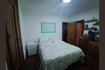 Casa à venda com 4 quartos, 400m² em Badu, Niterói