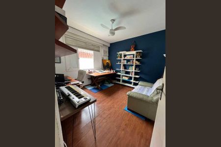 Casa de condomínio à venda com 308m², 3 quartos e 1 vaga