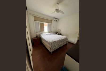 Casa de condomínio à venda com 308m², 3 quartos e 1 vaga