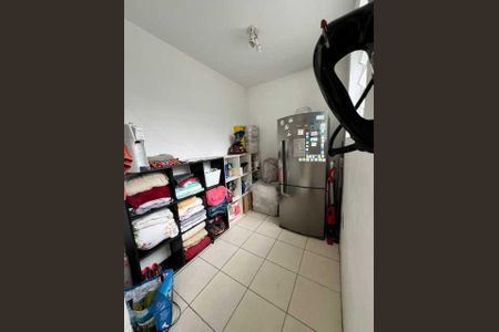 Casa de condomínio à venda com 308m², 3 quartos e 1 vaga