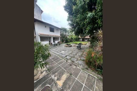 Casa de condomínio à venda com 308m², 3 quartos e 1 vaga