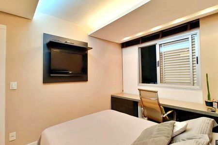 Apartamento à venda com 4 quartos, 170m² em Estoril, Belo Horizonte